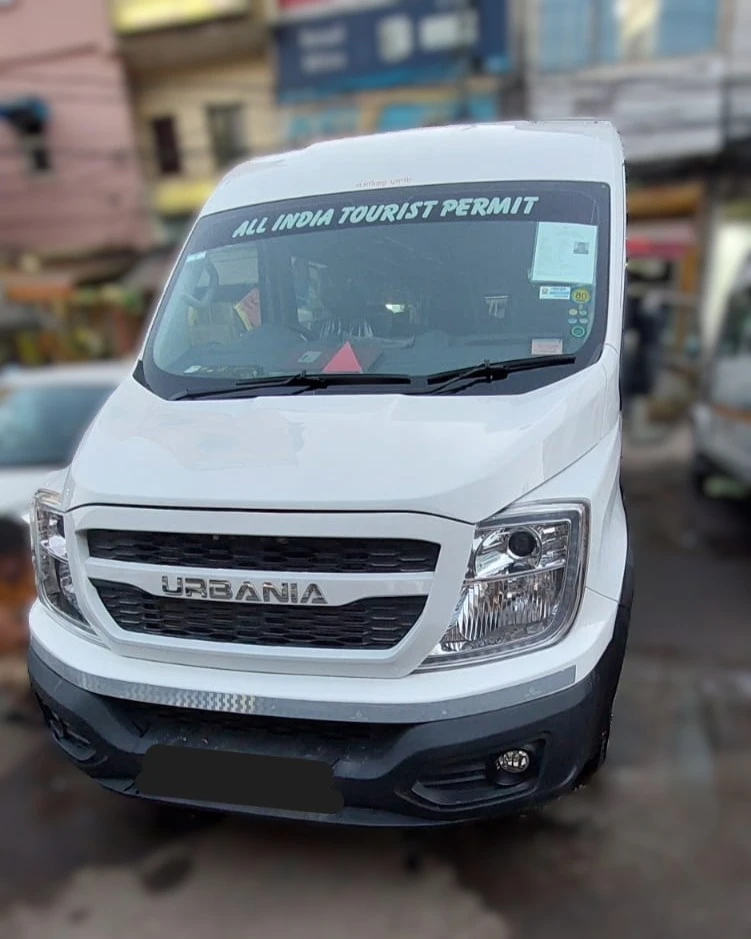 Urbania 17 Seater